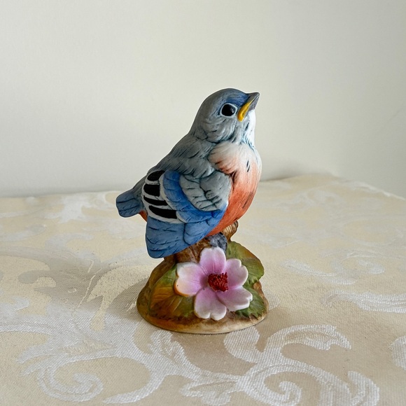 Vintage Andrea by Sadek Baby Bluebird Porcelain Figurine 6350 - Picture 2 of 8